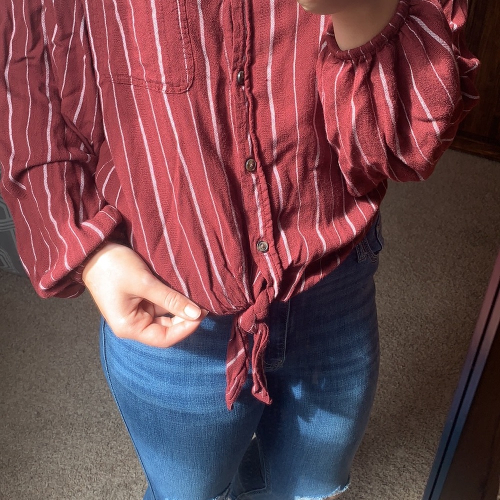 🌻womens american eagle button down top! - Picture 2 of 7